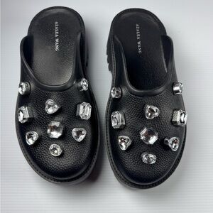 Azalea Wang Hain Black Rhinestone Platform Slides Size 7 NIB